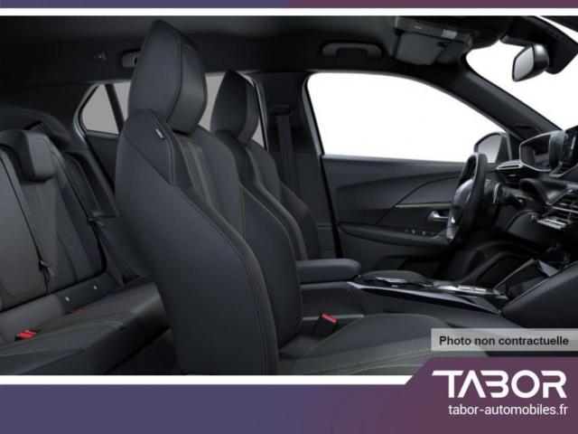 Peugeot 2008 image 8