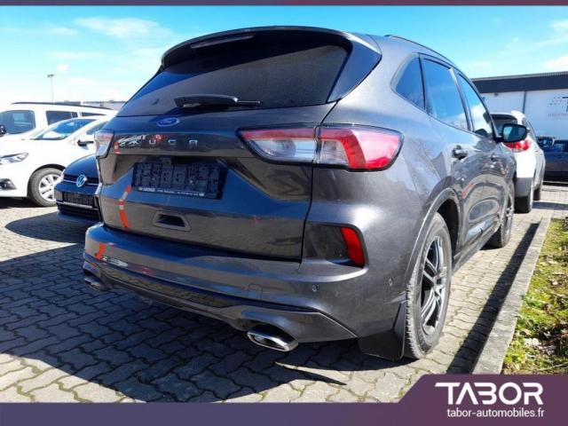 Ford Kuga image 7