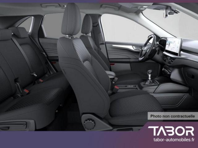 Ford Kuga image 9