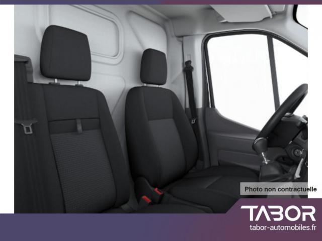 Ford Transit image 8