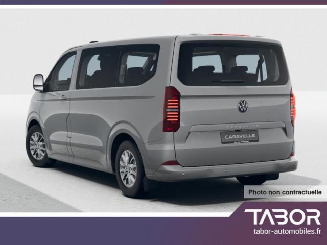 Volkswagen Caravelle image 8