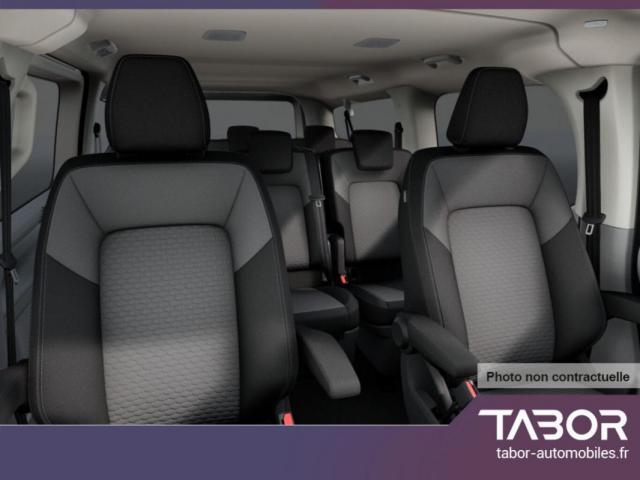 Volkswagen Caravelle image 3