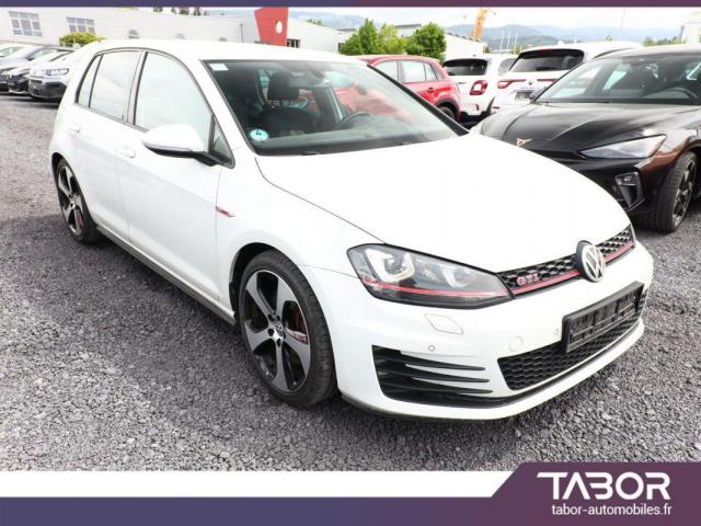 Volkswagen Golf image 5