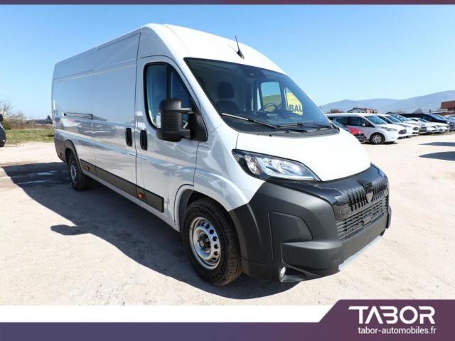 Peugeot Boxer image 1