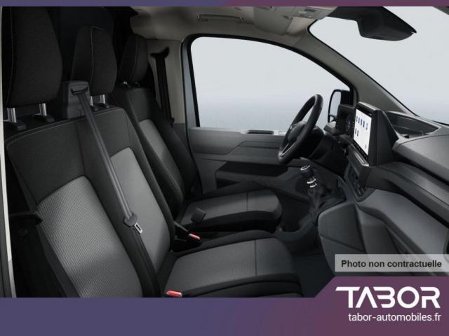 Volkswagen Transporter image 9