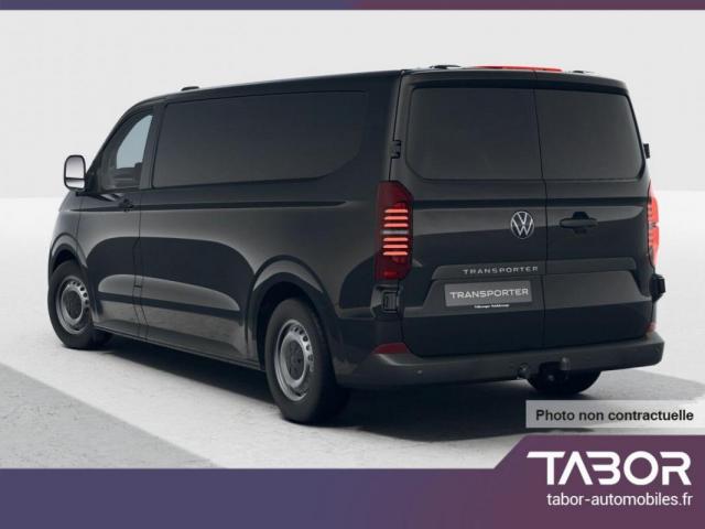 Volkswagen Transporter image 4