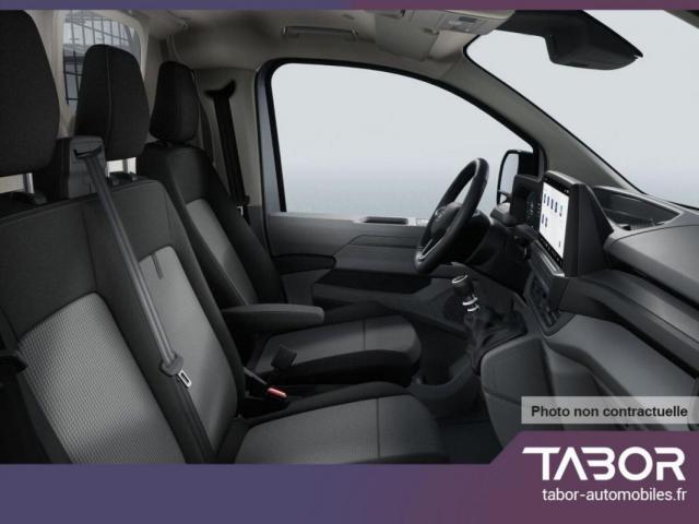Volkswagen Transporter image 5