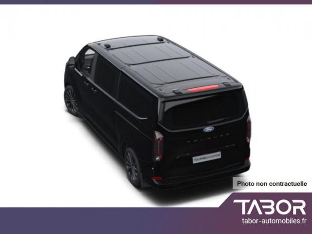 Ford Tourneo image 1