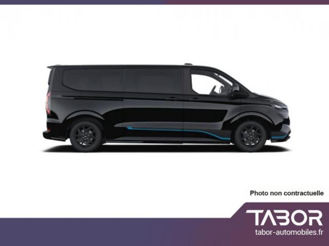 Ford Tourneo image 1