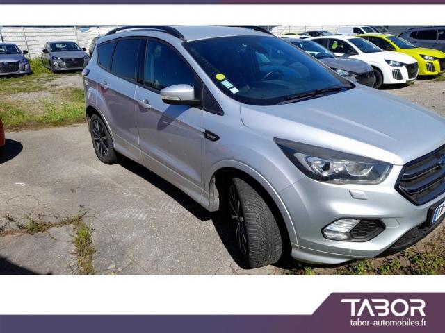 Ford Kuga image 1