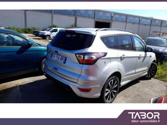 Ford Kuga image 4