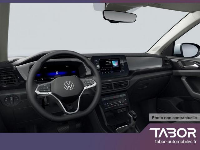 Volkswagen T-Cross image 2