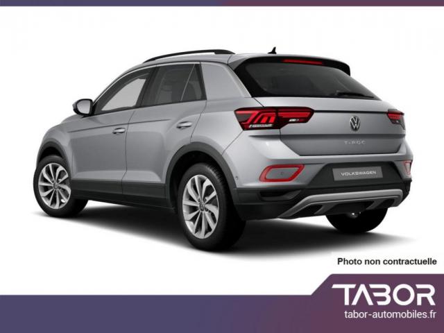 Volkswagen T-Roc image 9