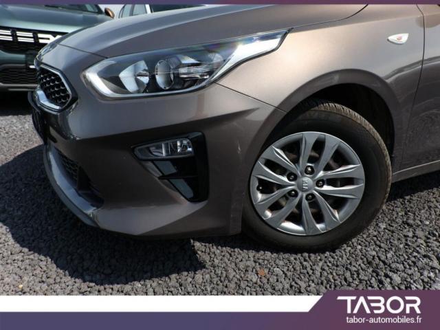 Kia Cee'D image 7