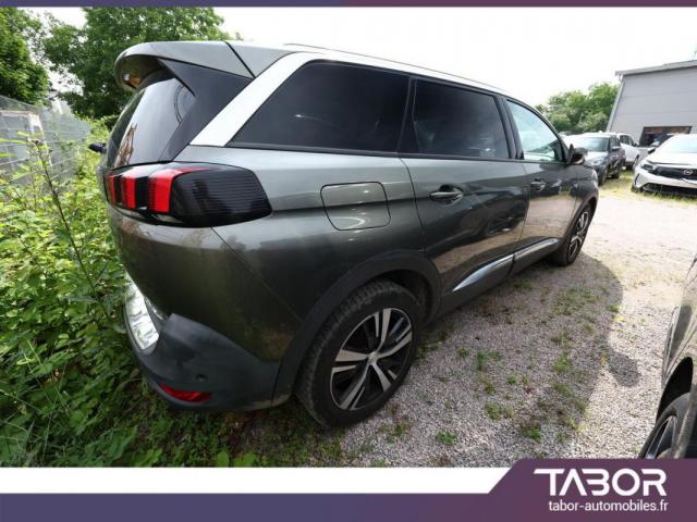 Peugeot 5008 image 6