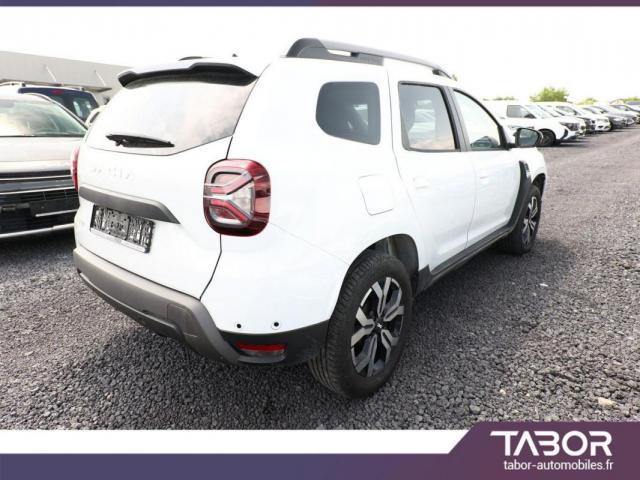 Dacia Duster image 4