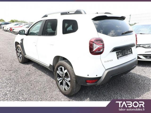 Dacia Duster image 8