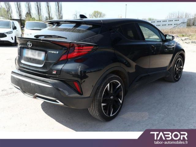 Toyota C-Hr image 5