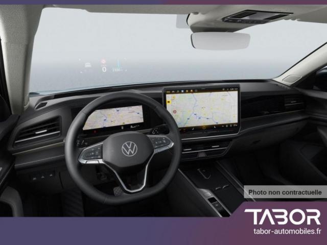 Volkswagen Passat image 2