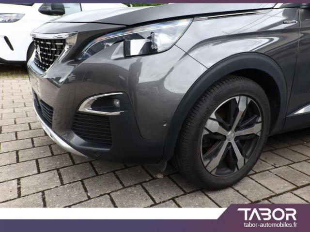 Peugeot 5008 image 2