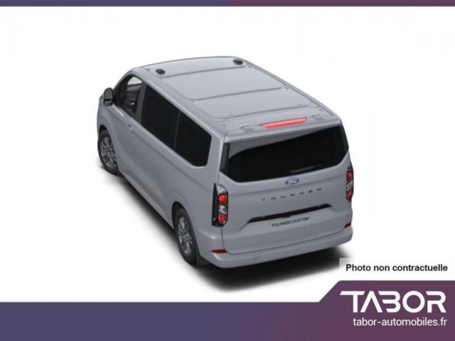 Ford Tourneo image 2