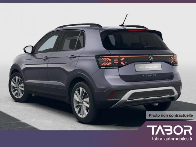 Volkswagen T-Cross image 3