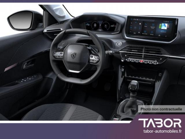 Peugeot 208 image 8