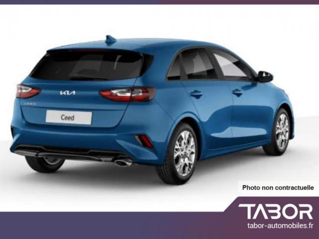Kia Cee'D image 6