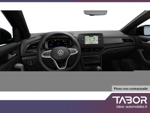 Volkswagen T-Roc image 9