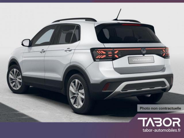 Volkswagen T-Cross image 2