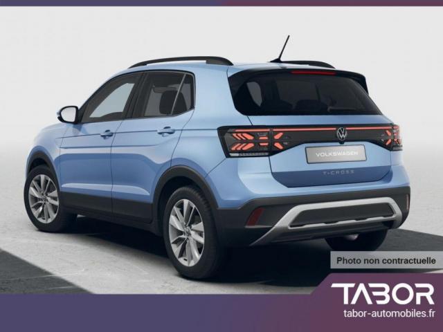 Volkswagen T-Cross image 1