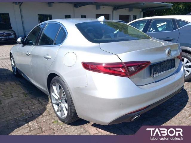 Alfa Romeo Giulia image 1