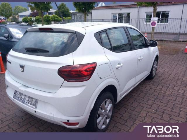 Dacia Sandero image 2