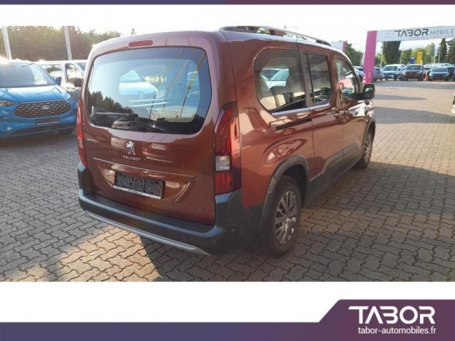 Peugeot Rifter image 9