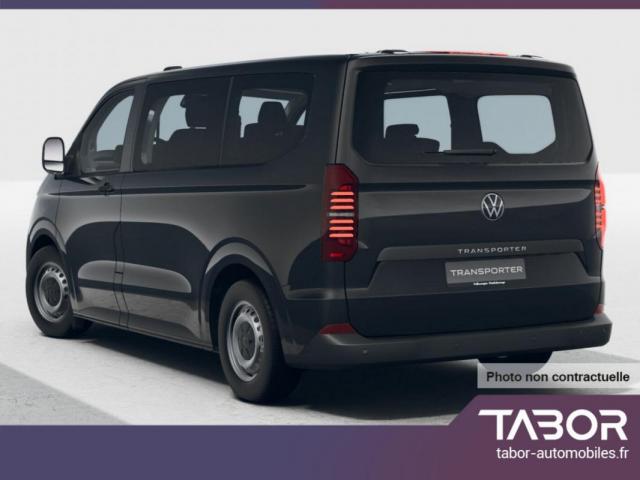 Volkswagen T7 Kombi image 5