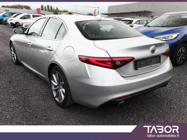 Alfa Romeo Giulia image 4