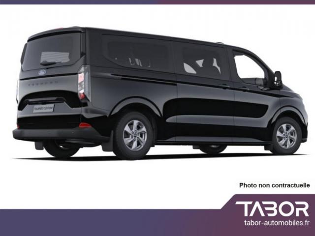 Ford Tourneo Custom image 5
