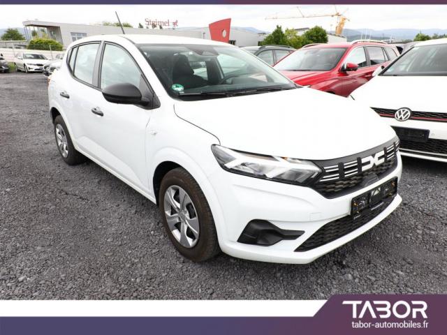 Dacia Sandero image 2