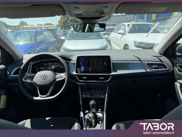 Volkswagen T-Roc image 8