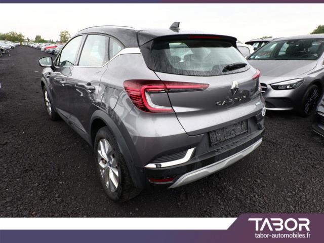 Renault Captur image 2