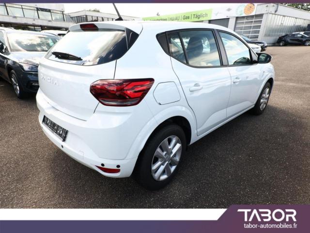 Dacia Sandero image 3
