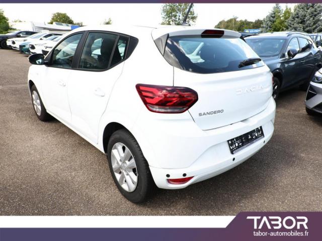 Dacia Sandero image 1