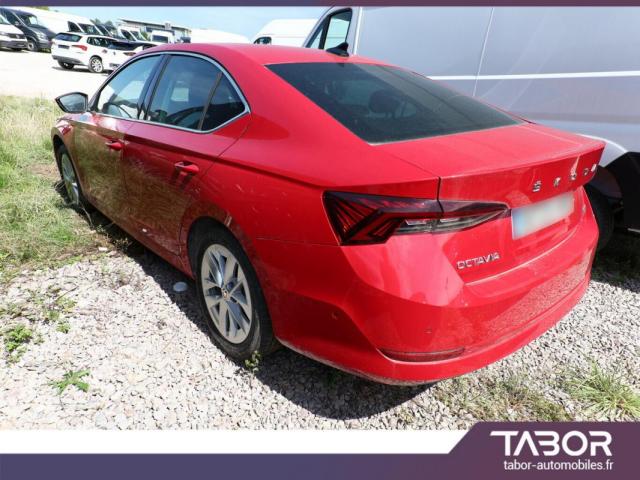 Skoda Octavia image 8