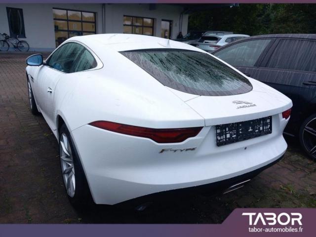 Jaguar F-Type image 2