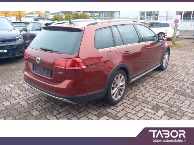 Volkswagen Golf image 6