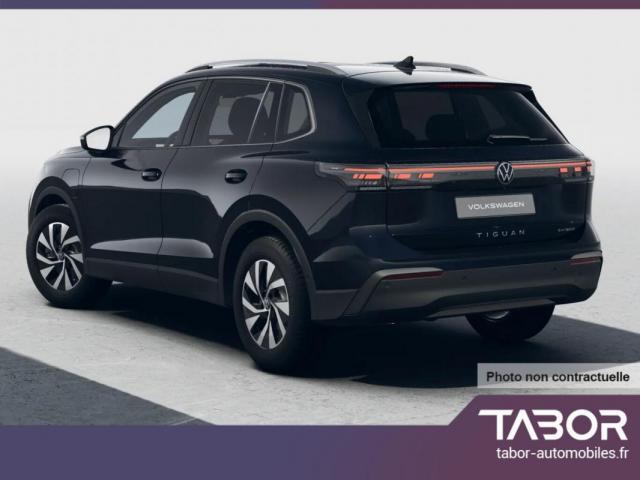 Volkswagen Tiguan image 8