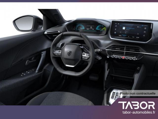 Peugeot 2008 image 8