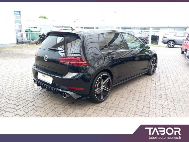 Volkswagen Golf image 9