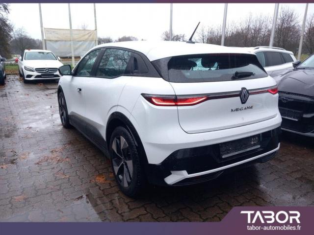 Renault Megane image 2