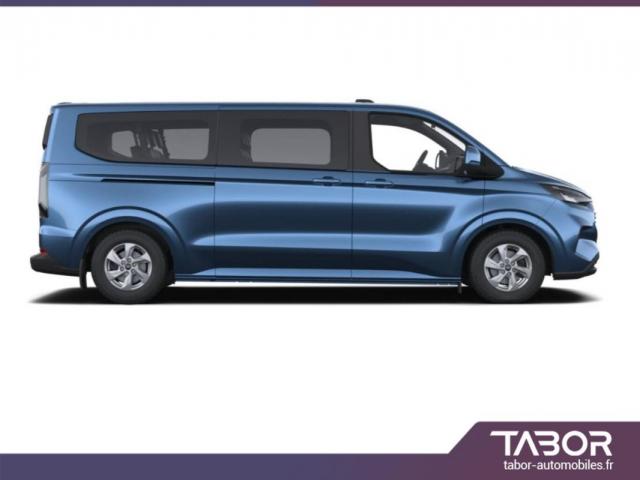 Ford Tourneo Custom image 2